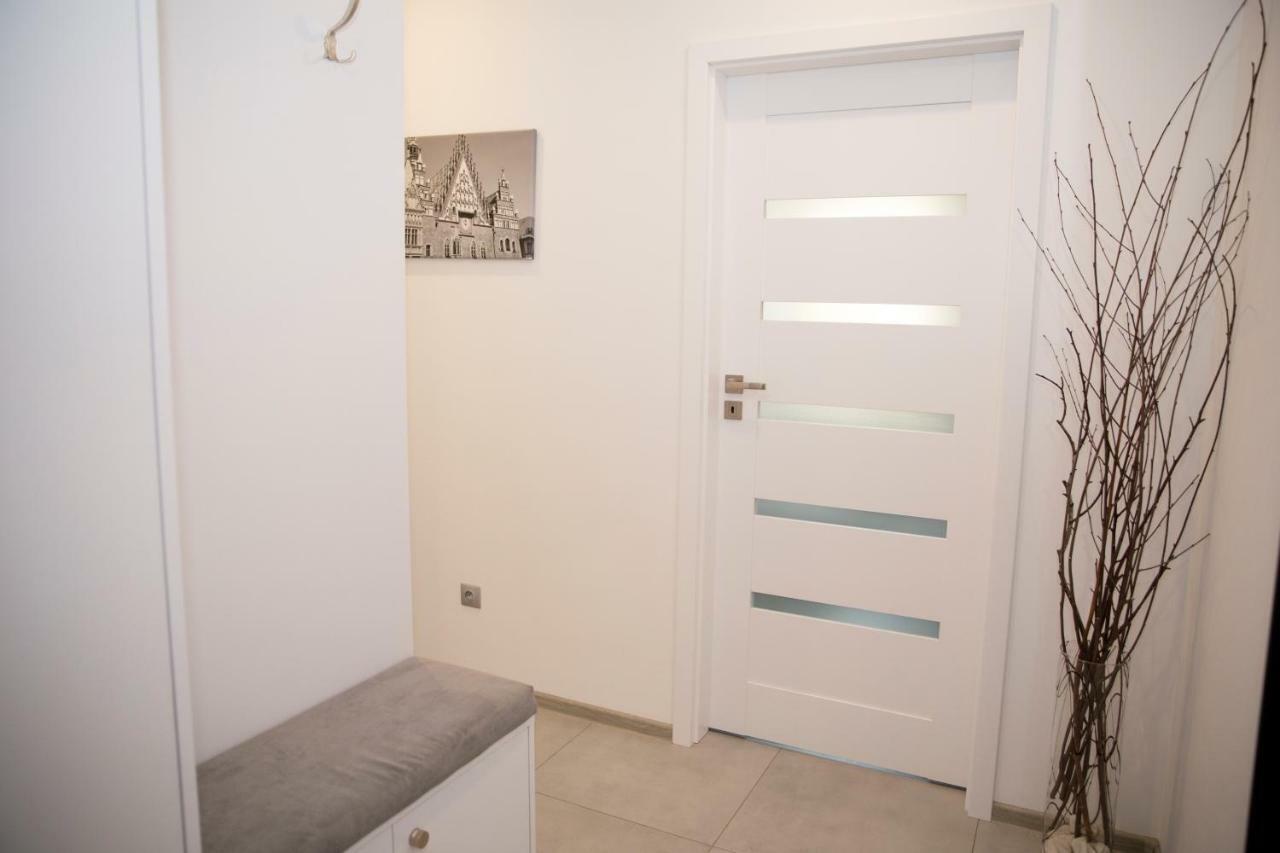 Apartament 102 G&W Apartment Wroclaw Exterior photo